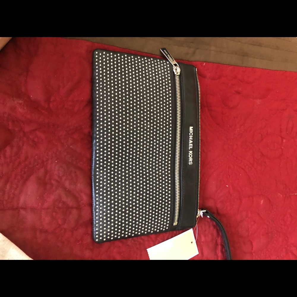 DESIGNER BAG ALERT 🥳